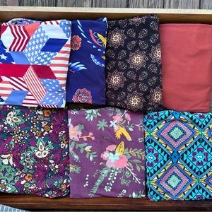 7 pair of LuLaRoe OS leggings